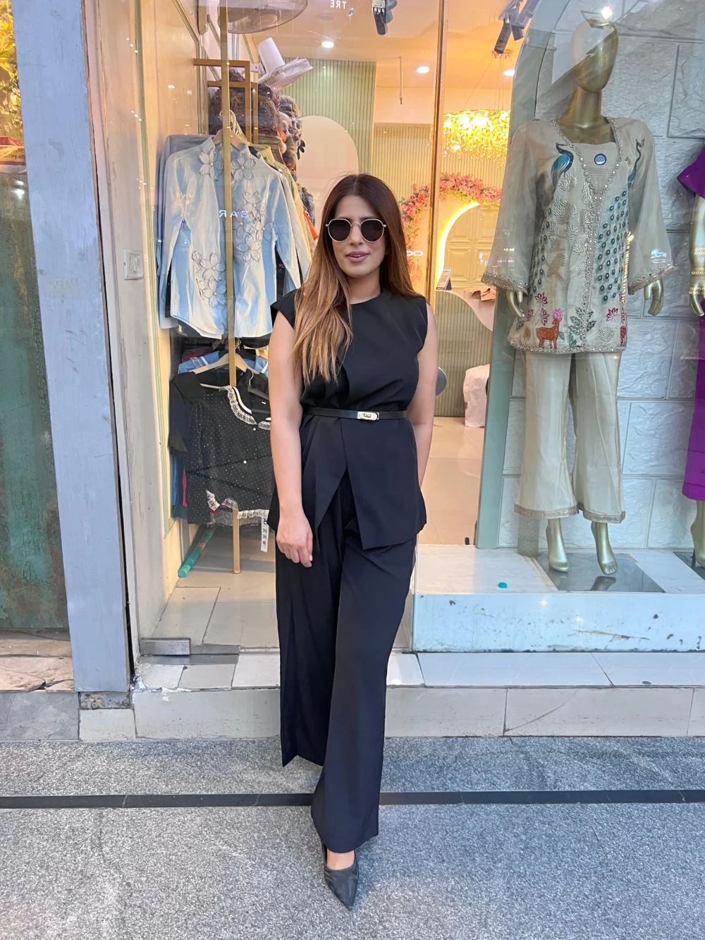 Beautiful 3 Piece Formal Set 0019 - Image 3