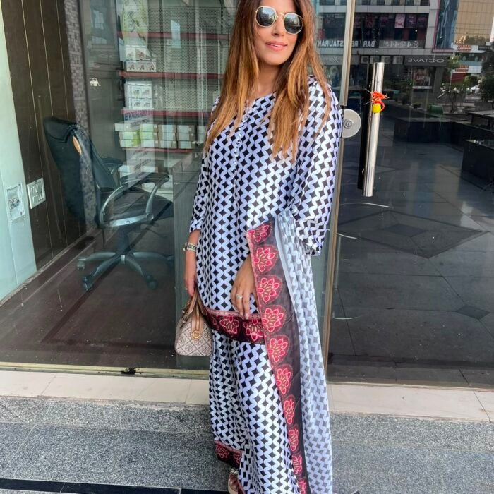 ZIGZAG GRACE SUIT SET